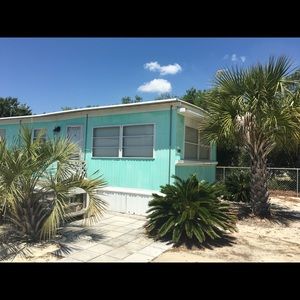 Meet your Posher, Charlene